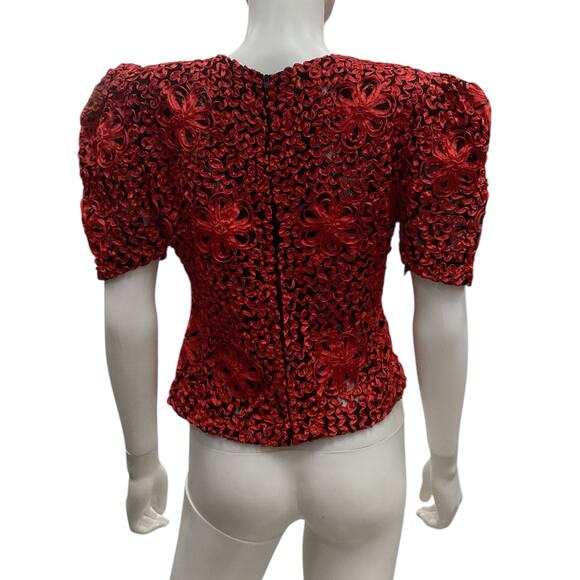 VTG Top Women’s Size S/M Made in France Mesh Ribbon Ribbing in Black & Red - Picture 3 of 4